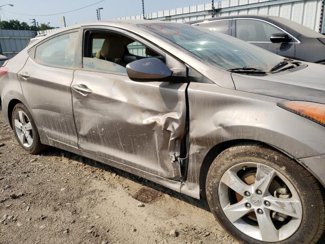 Photo 8 VIN: 5NPDH4AE7DH158842 - HYUNDAI ELANTRA GL 