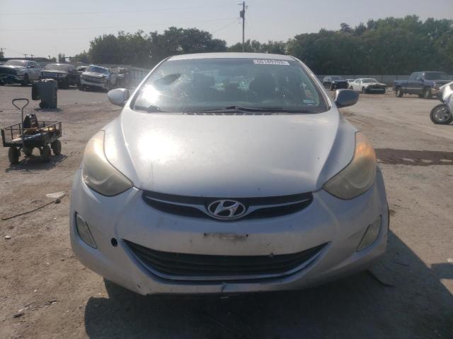 Photo 4 VIN: 5NPDH4AE7DH158890 - HYUNDAI ELANTRA 