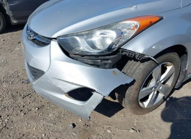 Photo 5 VIN: 5NPDH4AE7DH169856 - HYUNDAI ELANTRA 