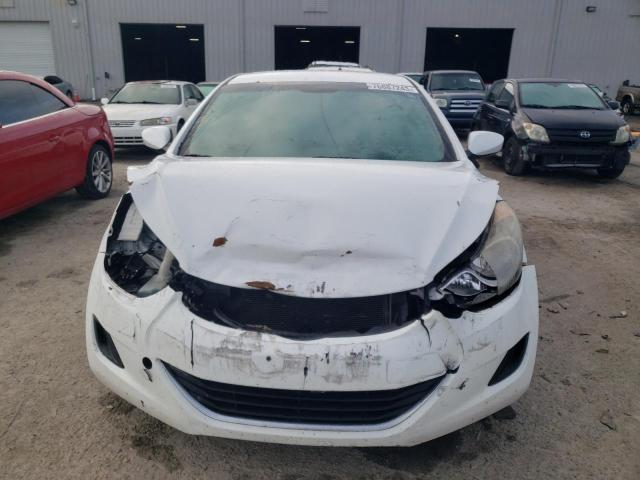 Photo 4 VIN: 5NPDH4AE7DH176824 - HYUNDAI ELANTRA 