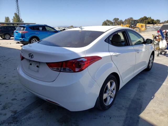 Photo 3 VIN: 5NPDH4AE7DH186897 - HYUNDAI ELANTRA 