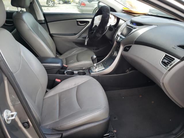 Photo 4 VIN: 5NPDH4AE7DH195857 - HYUNDAI ELANTRA GL 