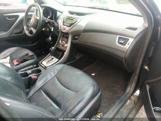 Photo 4 VIN: 5NPDH4AE7DH195972 - HYUNDAI ELANTRA 