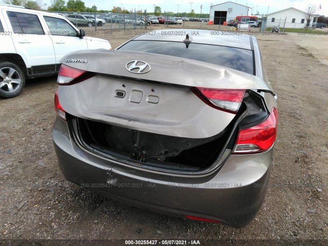 Photo 5 VIN: 5NPDH4AE7DH196071 - HYUNDAI ELANTRA 