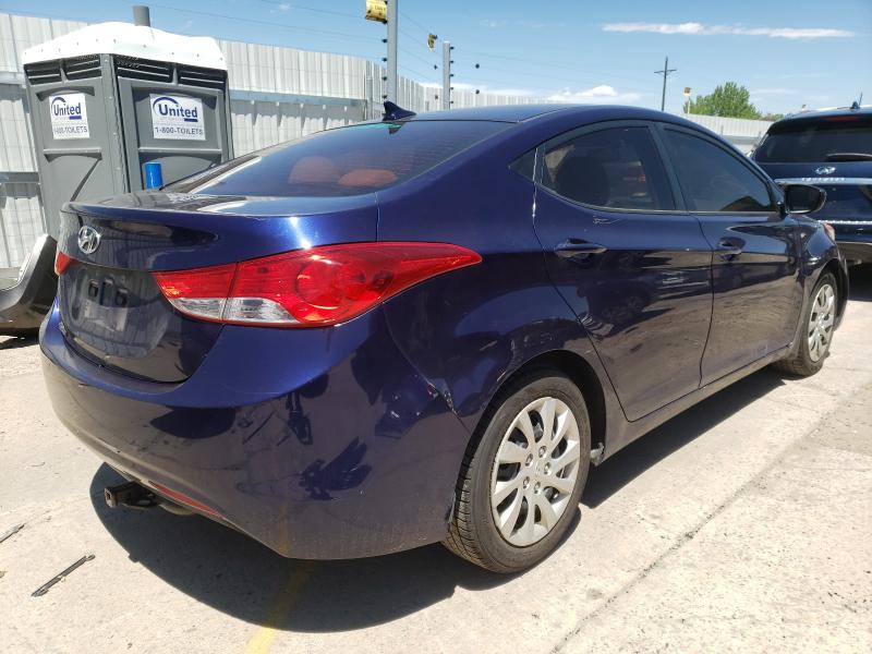 Photo 3 VIN: 5NPDH4AE7DH206887 - HYUNDAI ELANTRA GL 