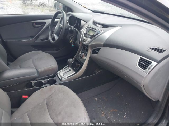 Photo 4 VIN: 5NPDH4AE7DH207909 - HYUNDAI ELANTRA 