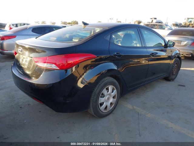 Photo 3 VIN: 5NPDH4AE7DH211121 - HYUNDAI ELANTRA 