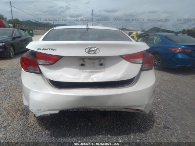 Photo 5 VIN: 5NPDH4AE7DH241820 - HYUNDAI ELANTRA 