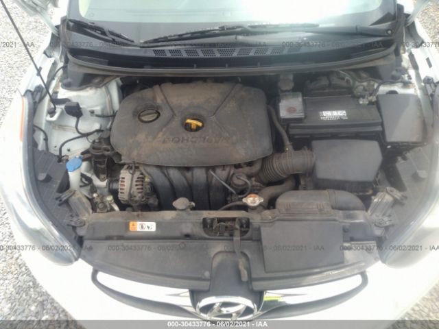 Photo 9 VIN: 5NPDH4AE7DH241820 - HYUNDAI ELANTRA 