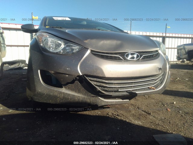 Photo 5 VIN: 5NPDH4AE7DH248119 - HYUNDAI ELANTRA 