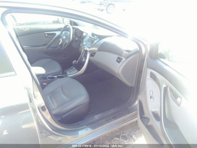 Photo 4 VIN: 5NPDH4AE7DH252641 - HYUNDAI ELANTRA 