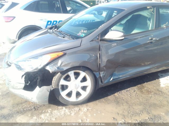 Photo 5 VIN: 5NPDH4AE7DH252641 - HYUNDAI ELANTRA 