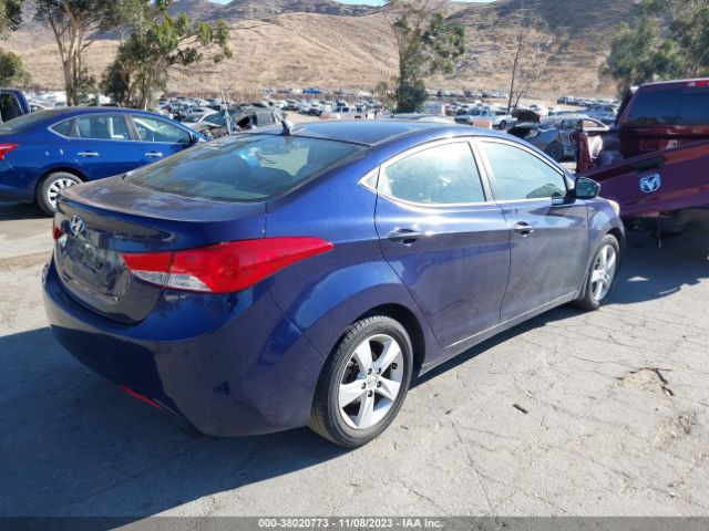 Photo 3 VIN: 5NPDH4AE7DH254860 - HYUNDAI ELANTRA 