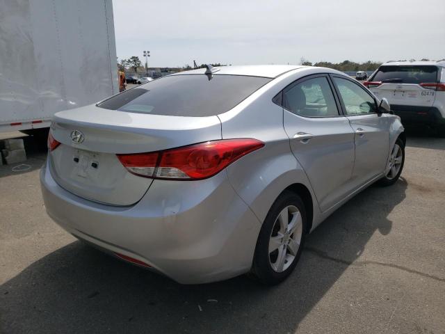 Photo 3 VIN: 5NPDH4AE7DH257760 - HYUNDAI ELANTRA GL 