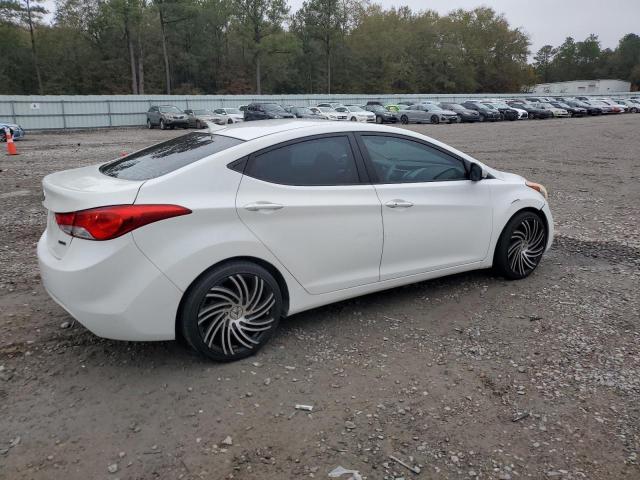 Photo 2 VIN: 5NPDH4AE7DH260125 - HYUNDAI ELANTRA 