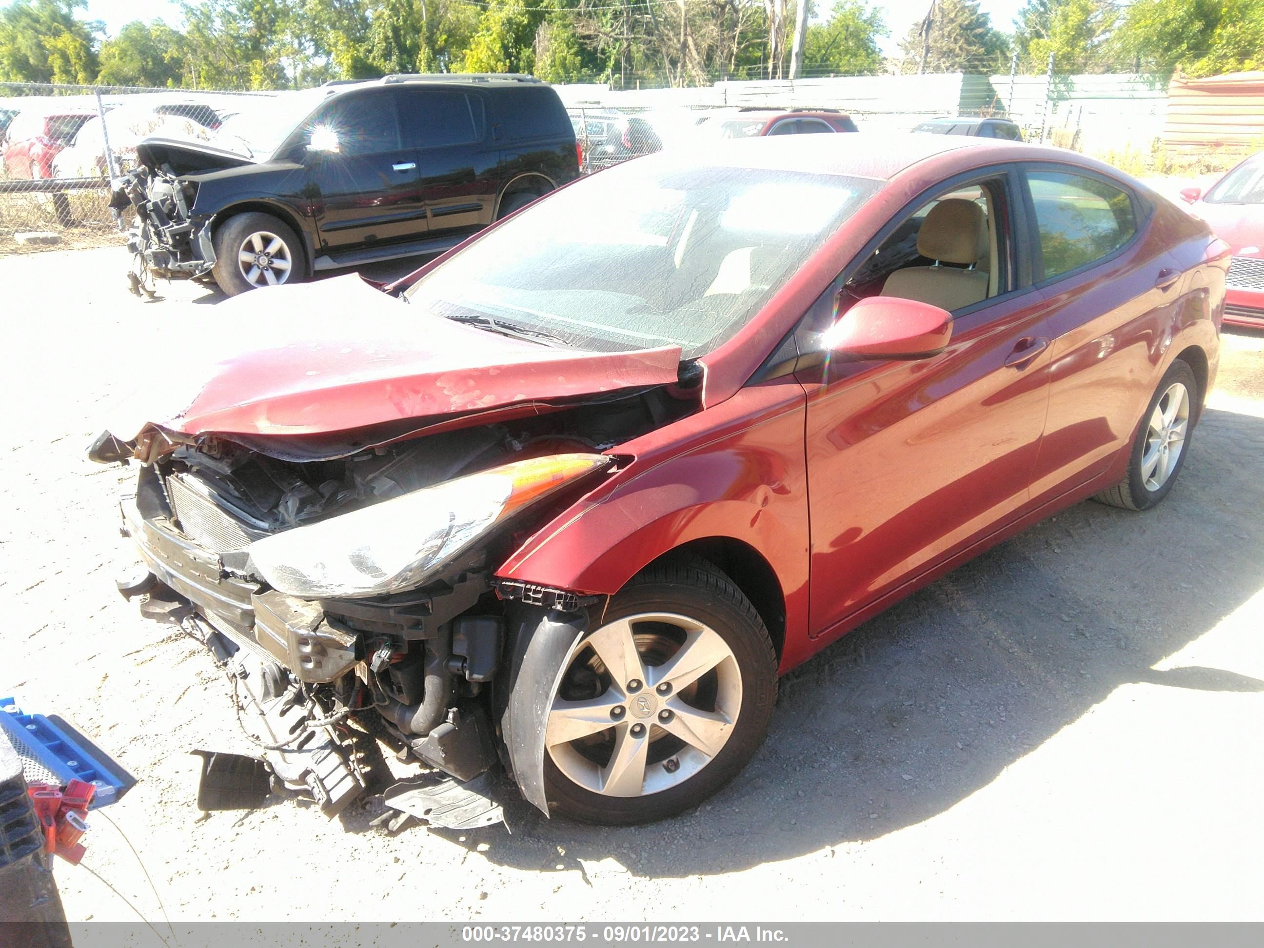 Photo 1 VIN: 5NPDH4AE7DH272405 - HYUNDAI ELANTRA 