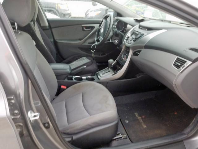 Photo 4 VIN: 5NPDH4AE7DH295215 - HYUNDAI ELANTRA GL 