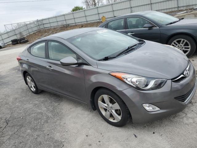 Photo 3 VIN: 5NPDH4AE7DH305435 - HYUNDAI ELANTRA 