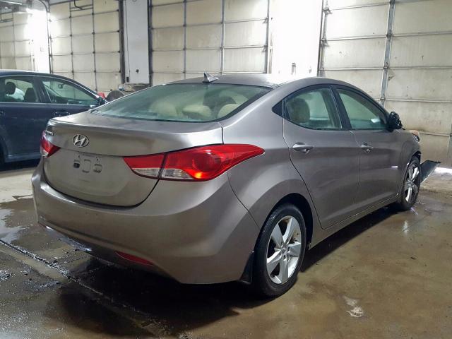 Photo 3 VIN: 5NPDH4AE7DH308660 - HYUNDAI ELANTRA GL 