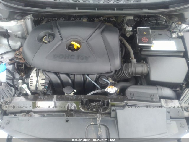 Photo 9 VIN: 5NPDH4AE7DH314779 - HYUNDAI ELANTRA 