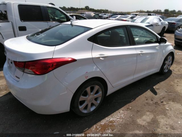 Photo 3 VIN: 5NPDH4AE7DH316578 - HYUNDAI ELANTRA 