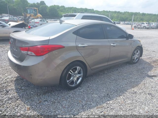 Photo 3 VIN: 5NPDH4AE7DH321554 - HYUNDAI ELANTRA 