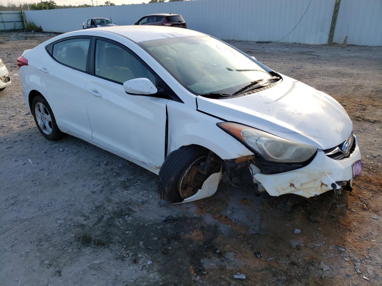 Photo 3 VIN: 5NPDH4AE7DH331159 - HYUNDAI ELANTRA 