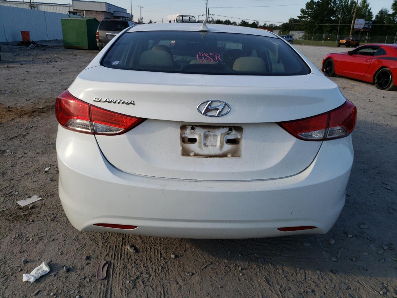 Photo 5 VIN: 5NPDH4AE7DH331159 - HYUNDAI ELANTRA 