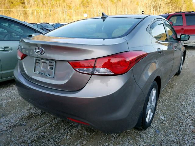 Photo 3 VIN: 5NPDH4AE7DH332487 - HYUNDAI ELANTRA GL 