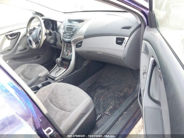 Photo 4 VIN: 5NPDH4AE7DH332814 - HYUNDAI ELANTRA 