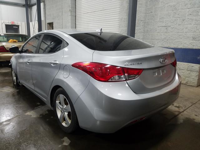 Photo 2 VIN: 5NPDH4AE7DH335325 - HYUNDAI ELANTRA GL 