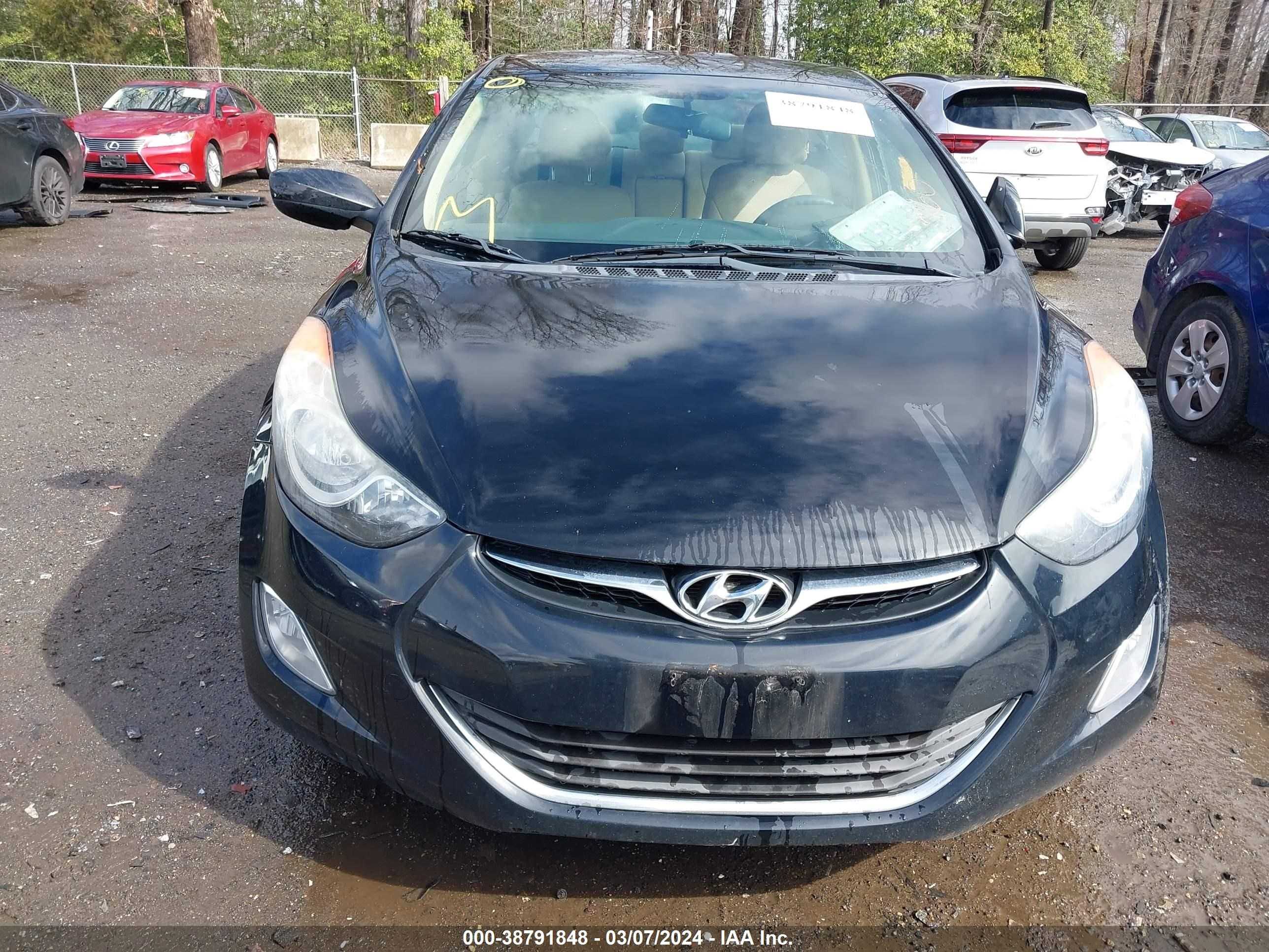 Photo 10 VIN: 5NPDH4AE7DH335910 - HYUNDAI ELANTRA 