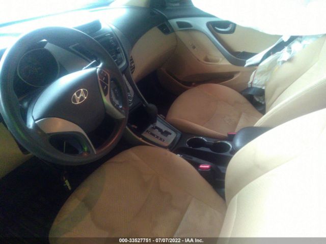 Photo 4 VIN: 5NPDH4AE7DH352366 - HYUNDAI ELANTRA 