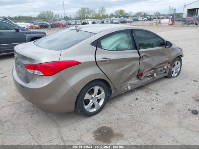 Photo 3 VIN: 5NPDH4AE7DH359169 - HYUNDAI ELANTRA 