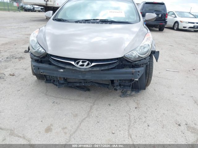 Photo 5 VIN: 5NPDH4AE7DH359169 - HYUNDAI ELANTRA 