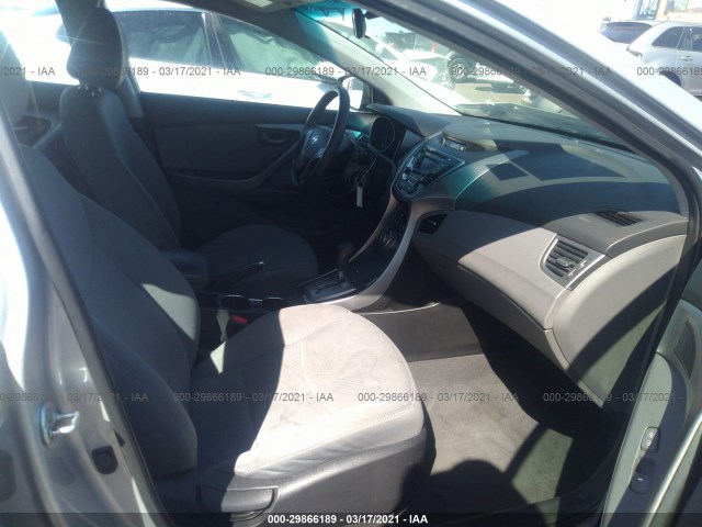 Photo 4 VIN: 5NPDH4AE7DH364744 - HYUNDAI ELANTRA 