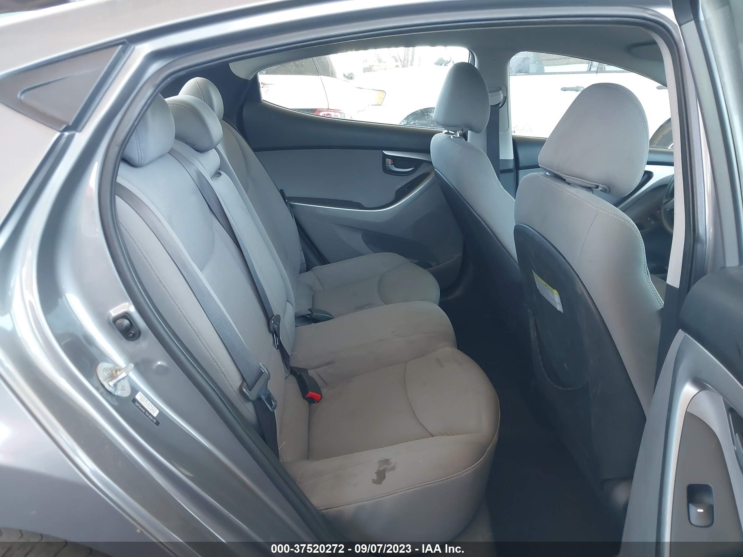 Photo 7 VIN: 5NPDH4AE7DH366140 - HYUNDAI ELANTRA 