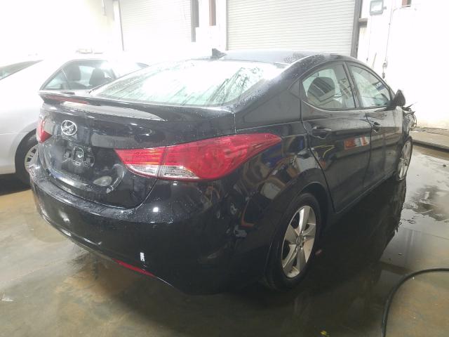 Photo 3 VIN: 5NPDH4AE7DH373301 - HYUNDAI ELANTRA GL 