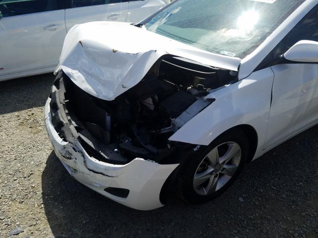 Photo 8 VIN: 5NPDH4AE7DH374335 - HYUNDAI ELANTRA GL 