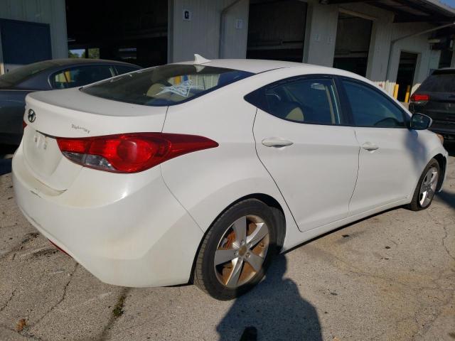 Photo 2 VIN: 5NPDH4AE7DH387554 - HYUNDAI ELANTRA 