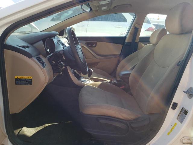 Photo 6 VIN: 5NPDH4AE7DH387554 - HYUNDAI ELANTRA 