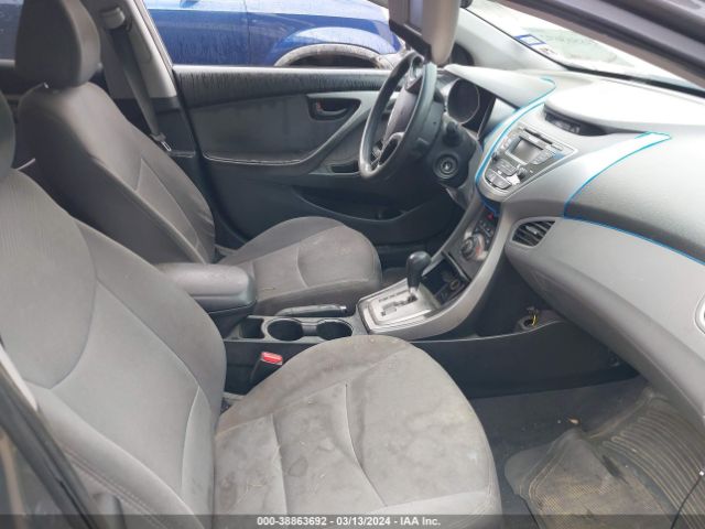 Photo 4 VIN: 5NPDH4AE7DH398893 - HYUNDAI ELANTRA 