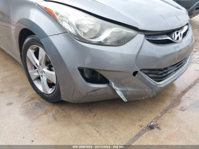 Photo 5 VIN: 5NPDH4AE7DH398893 - HYUNDAI ELANTRA 