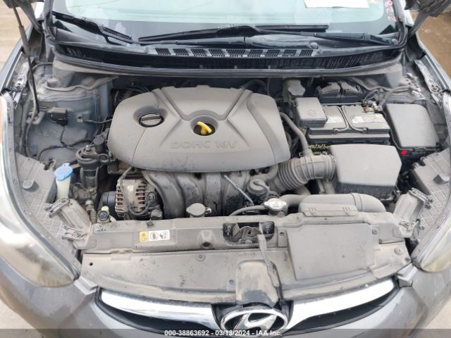 Photo 9 VIN: 5NPDH4AE7DH398893 - HYUNDAI ELANTRA 