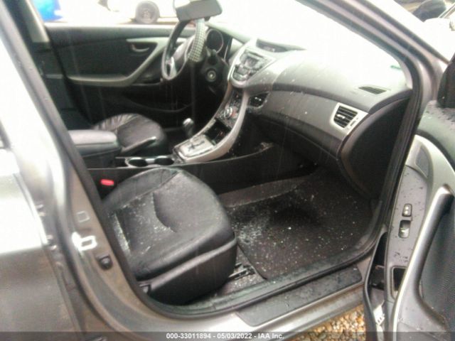 Photo 4 VIN: 5NPDH4AE7DH402067 - HYUNDAI ELANTRA 