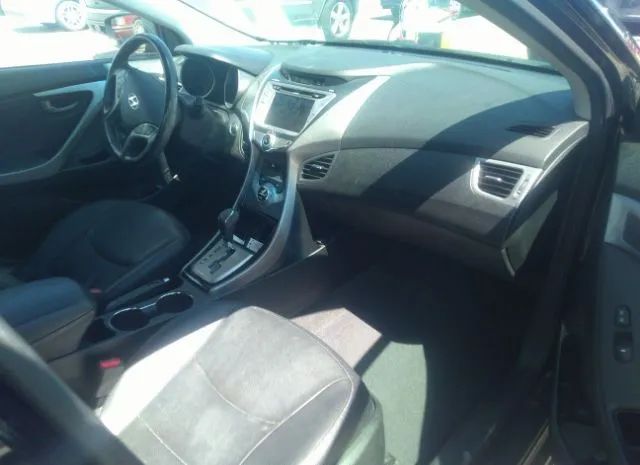 Photo 4 VIN: 5NPDH4AE7DH403297 - HYUNDAI ELANTRA 