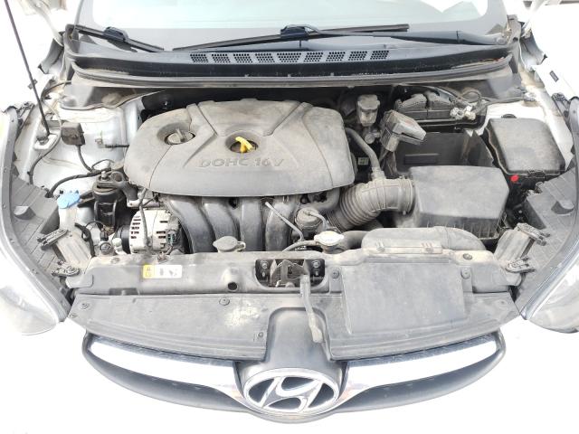 Photo 6 VIN: 5NPDH4AE7DH410086 - HYUNDAI ELANTRA GL 