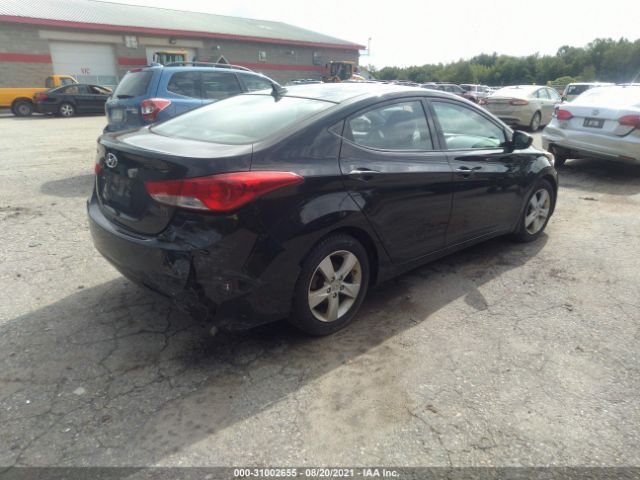 Photo 3 VIN: 5NPDH4AE7DH416020 - HYUNDAI ELANTRA 