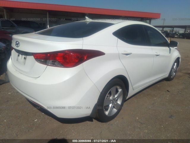 Photo 3 VIN: 5NPDH4AE7DH431553 - HYUNDAI ELANTRA 