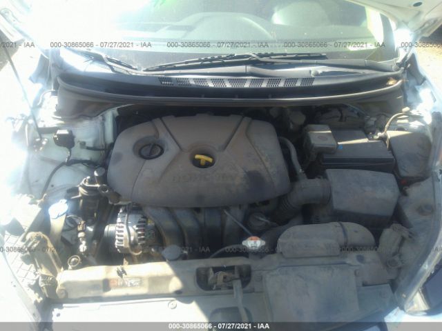 Photo 9 VIN: 5NPDH4AE7DH431553 - HYUNDAI ELANTRA 